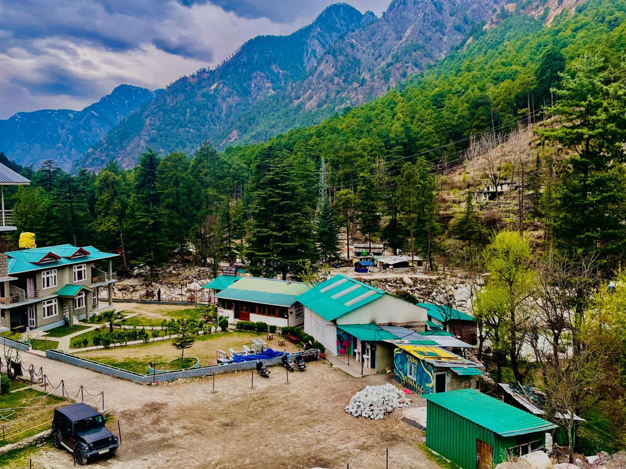 Hotel Dream Valley Kasol #Near Mall Road #River View #Parking #Gaming Zone #Open Terrace #Restaurant Экстерьер фото