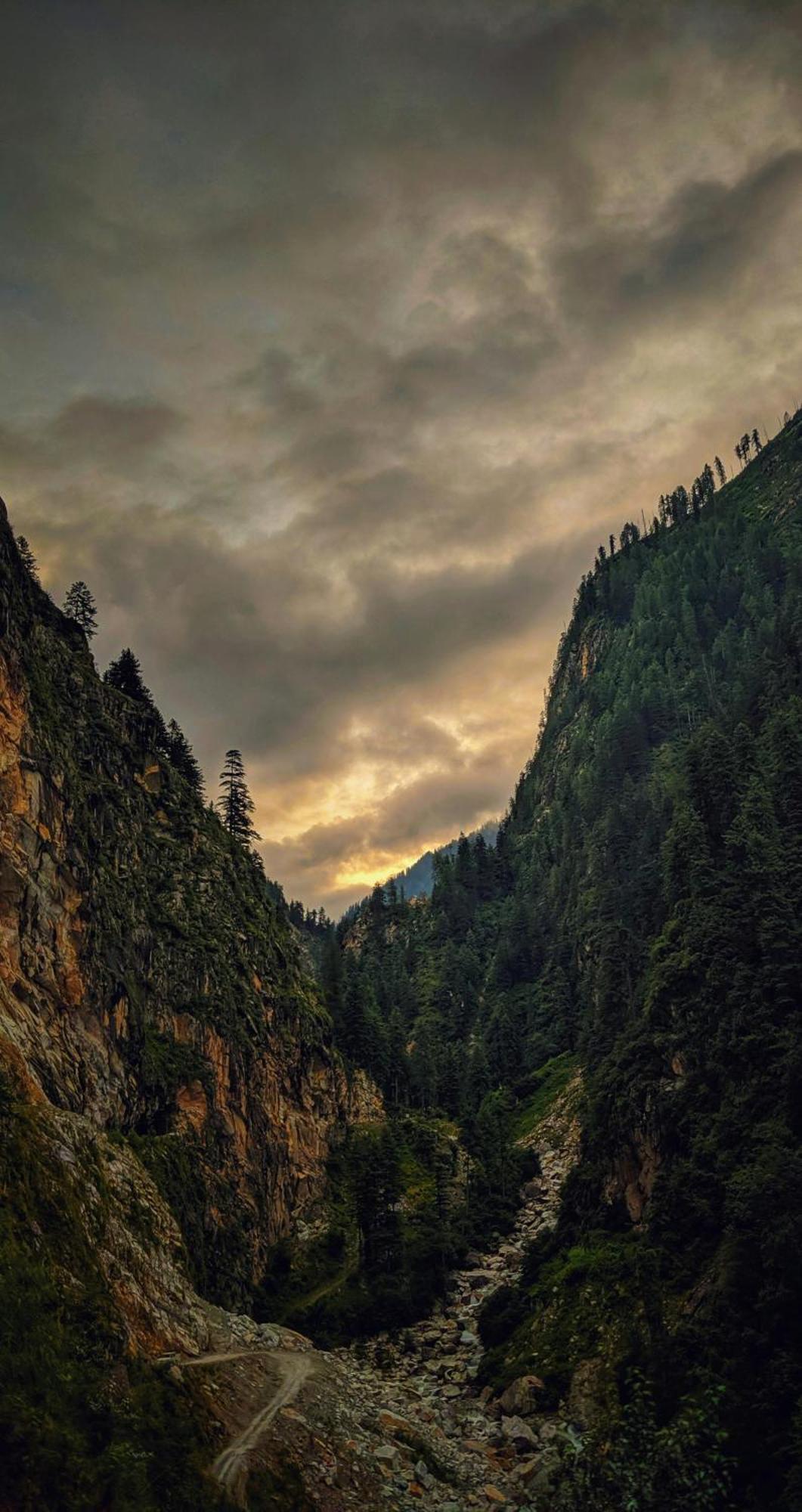 Hotel Dream Valley Kasol #Near Mall Road #River View #Parking #Gaming Zone #Open Terrace #Restaurant Экстерьер фото