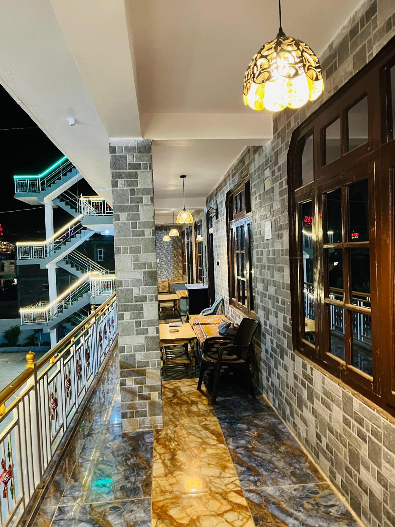 Hotel Dream Valley Kasol #Near Mall Road #River View #Parking #Gaming Zone #Open Terrace #Restaurant Экстерьер фото